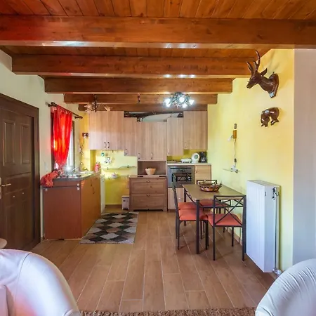 Iliades Apartment *