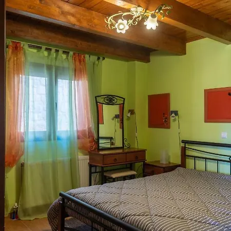 Iliades Apartment *